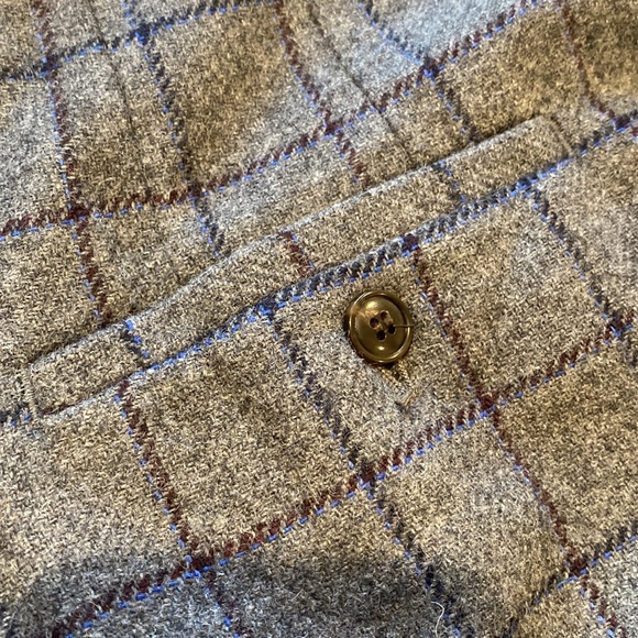 Madewell wool mini button down skirt with front and back pockets - Picture 3 of 9